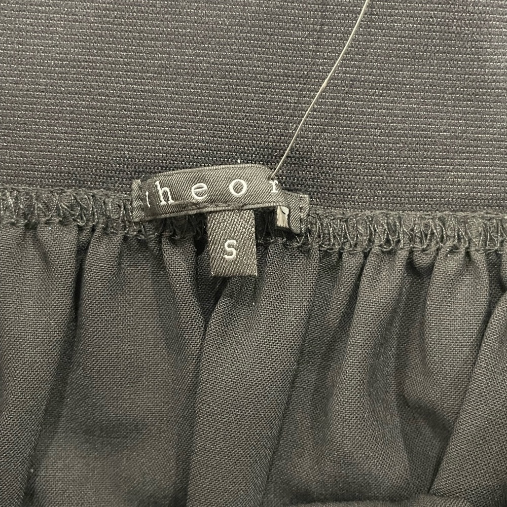 NWT Theory Larryn Skirt - Picture 8 of 10